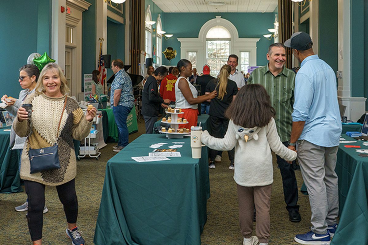 Business tables at Experience Lynbrook